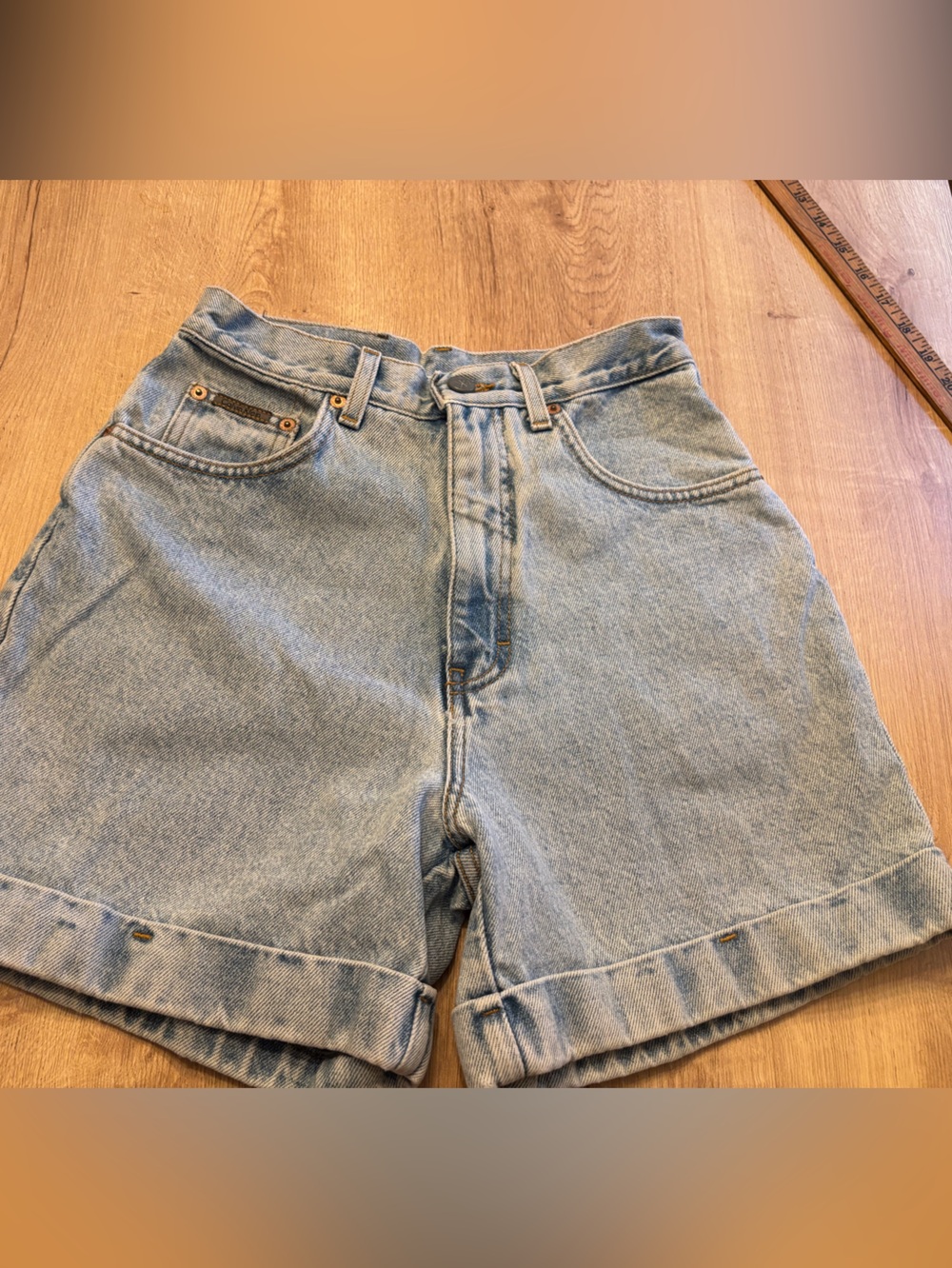 1990s vintage CK Hi waist Missy Cuffed Mom Jorts Denim Shorts USA